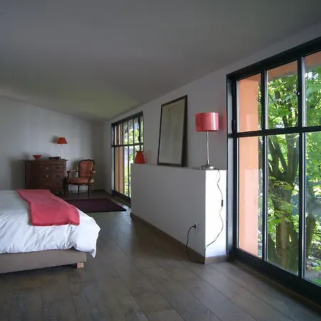 Le Jardin De Beauvoir Bed and breakfast